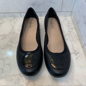 NWOT Clarks Flat ✨